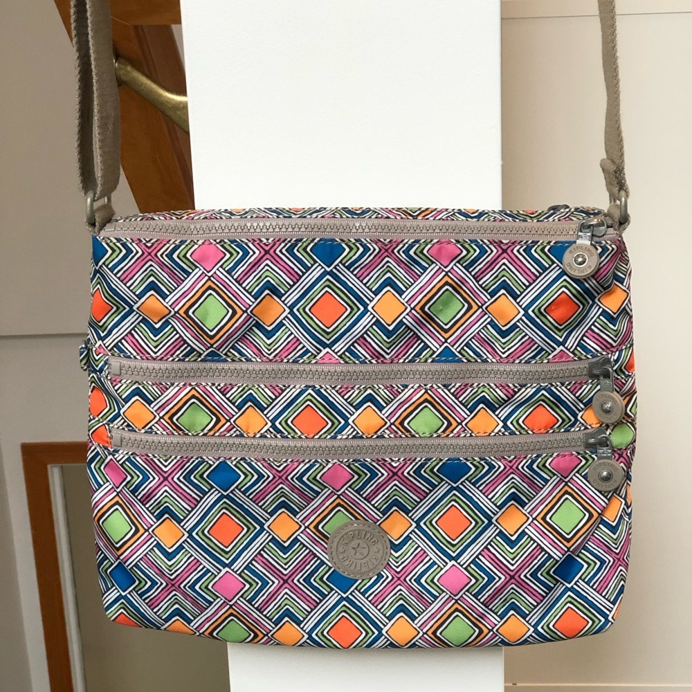 Kipling crossbody